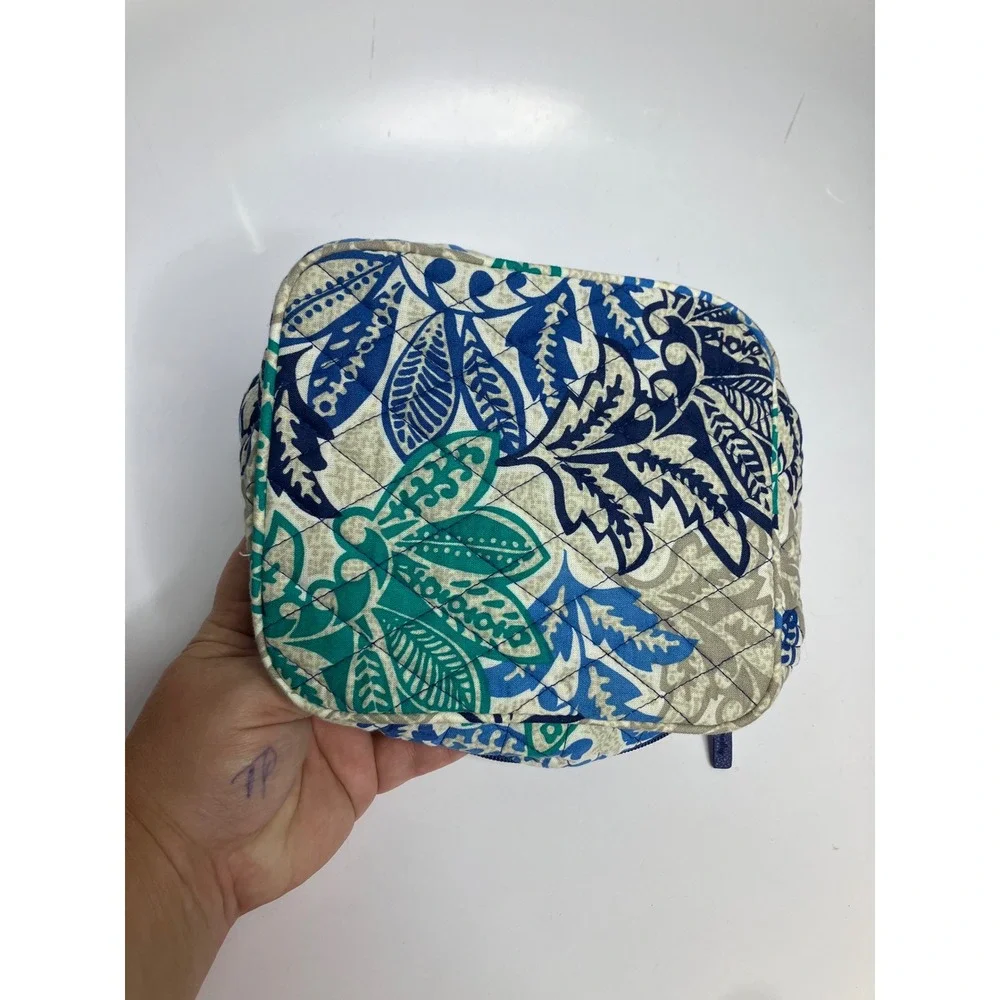 Vera Bradley santiago cosmetic Bag Women Small Blue Floral Good Quilted Travel